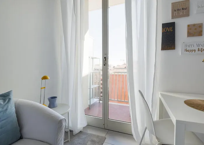 Apartamento Guesthost - Bande Nere Mm1 With Balcony Milán
